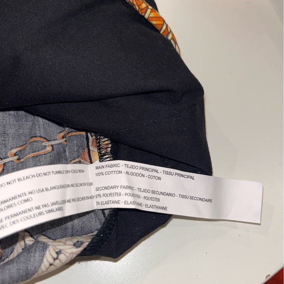 Black & Gold Chain Link Printed Jacket - Picture 4 of 4